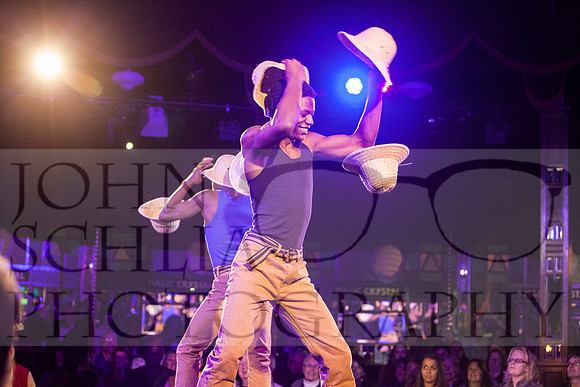 john-schlia-photography-mardi-gras-14-024