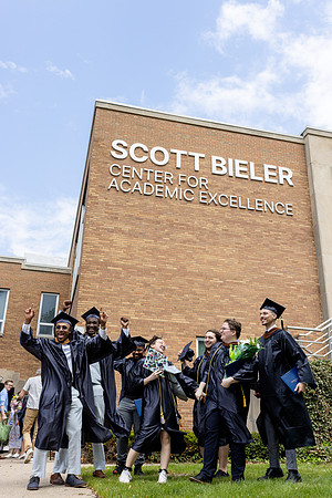villa-maria-graduation-2025_2910