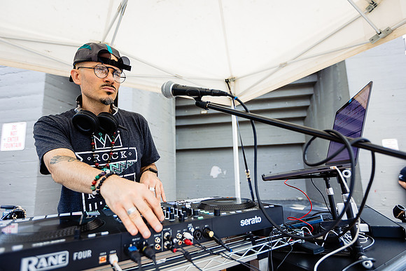 Street-Beat-John-Schlia_Photography_0102