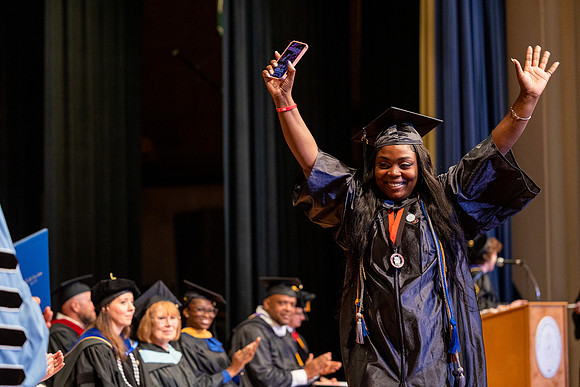 villa-maria-graduation-2025_2118