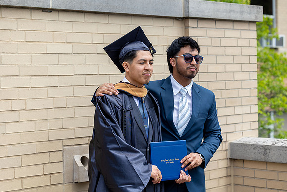 villa-maria-graduation-2025_2829