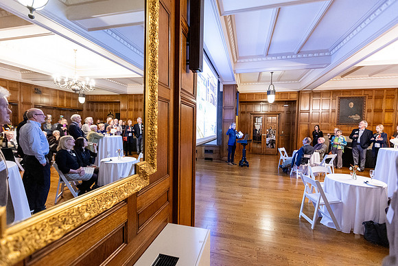 curator-reception_368
