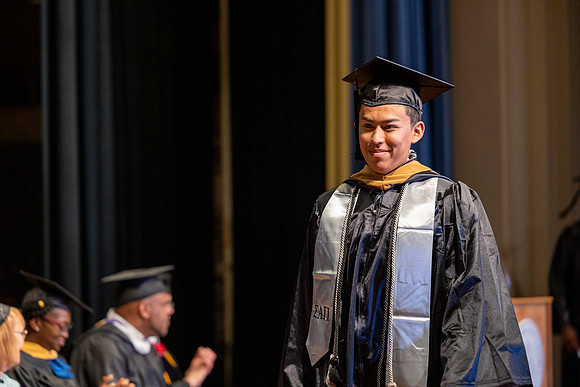 villa-maria-graduation-2025_1577