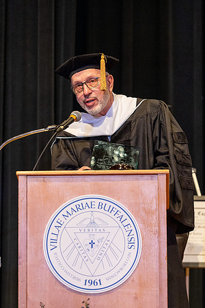 villa-maria-graduation-2025_1273