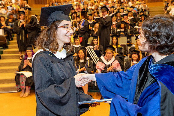 english-graduation-2024_0667