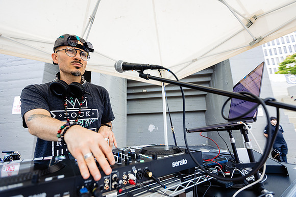Street-Beat-John-Schlia_Photography_0104