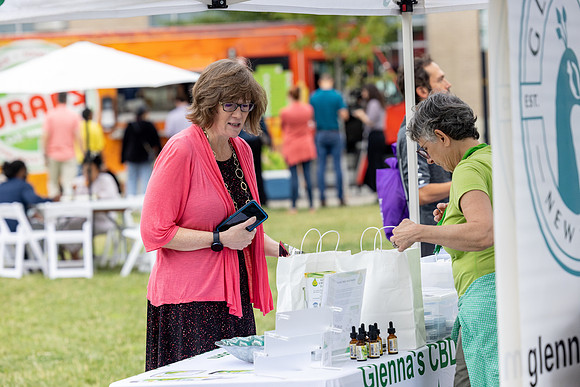 240717-middday-bash_040
